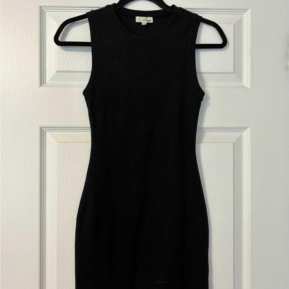 Aritzia Wilfred Free black dress
